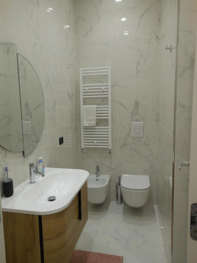 New Rooms Center Bari Exteriör bild