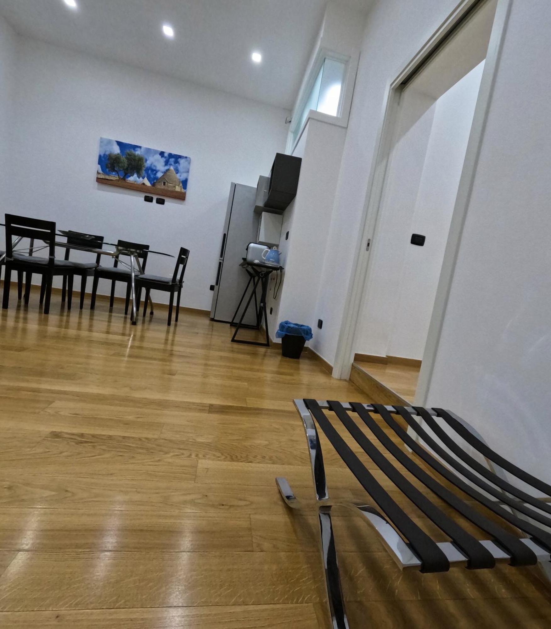 New Rooms Center Bari Exteriör bild