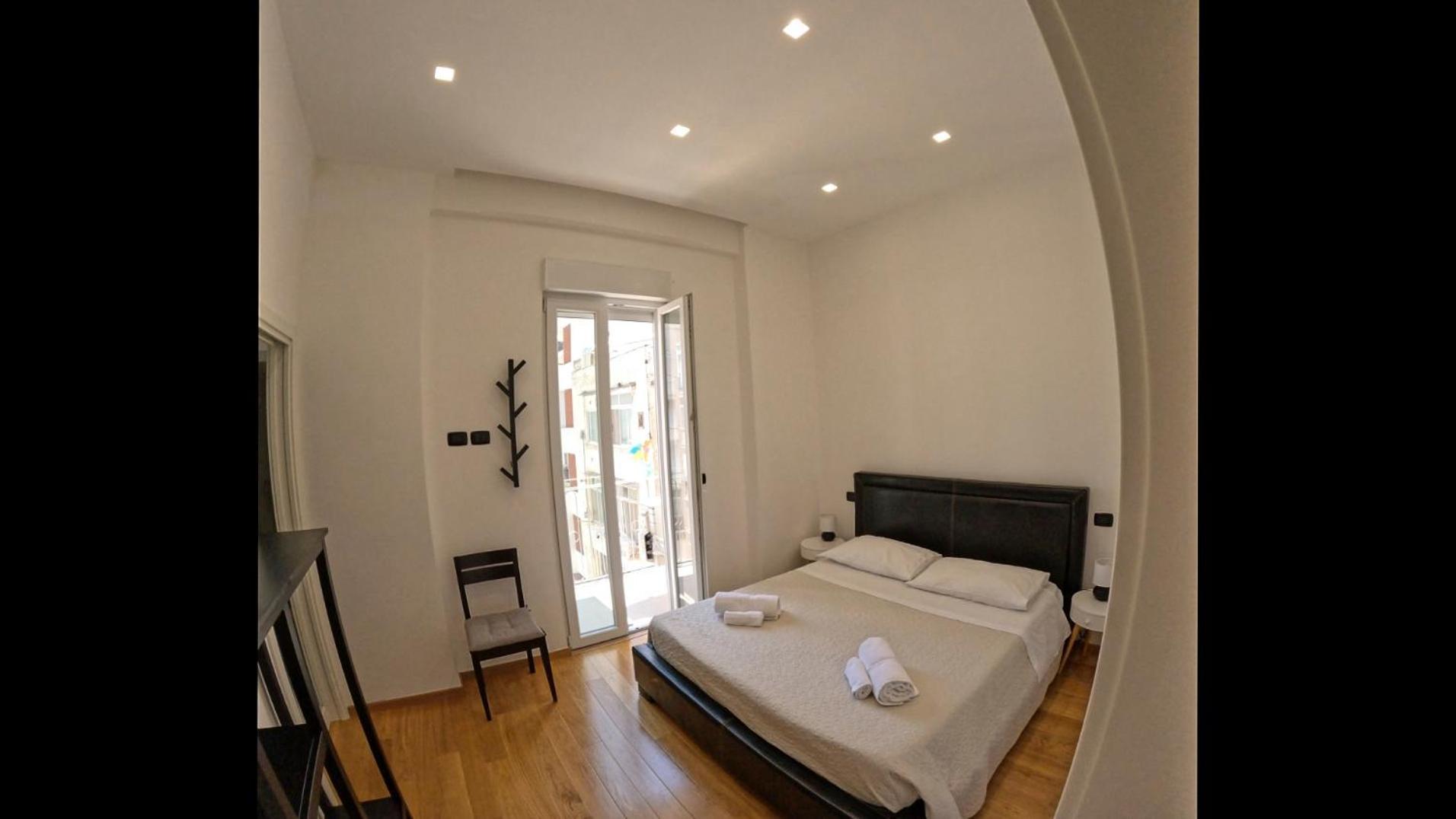 New Rooms Center Bari Exteriör bild